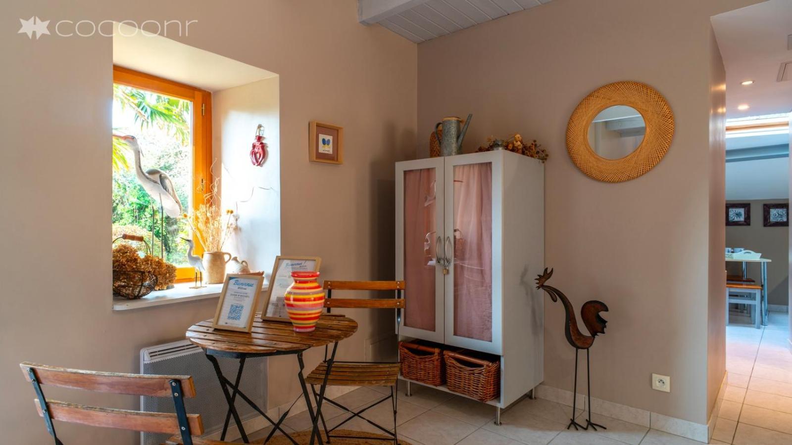 La Libellule - Charmante Maison Avec Jardin A Sene Luaran gambar